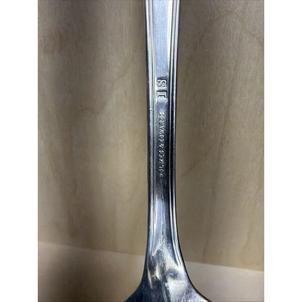 Holmes‎ & Edwards IS Spring Garden Cake Pie Server Silverware
